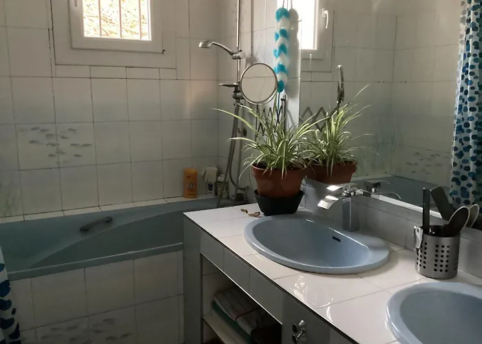 Avec Piscine Villa *