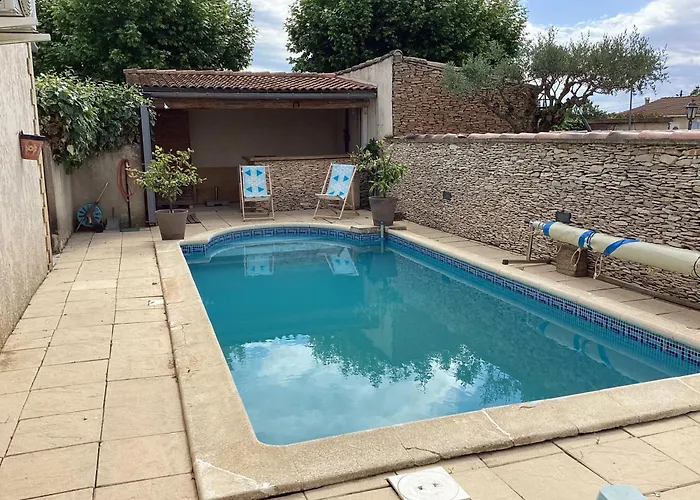 Avec Piscine Villa *